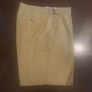 Henry Cotton's Men's woven beige short